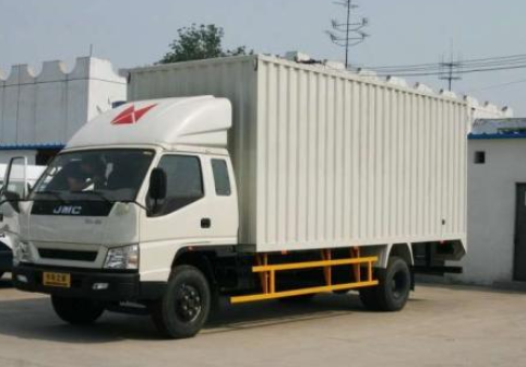 國際快遞怎么收費的