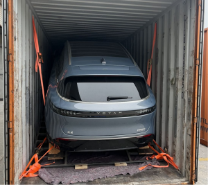 小轎車出口貨代:給「移動家當」的「跨國安全感」-鑫漢物流